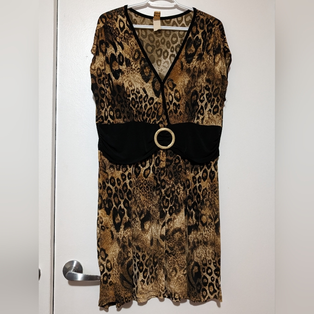 Plus size 2x blouse animal print